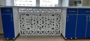 Резная декоративная панель на радиатор отопления